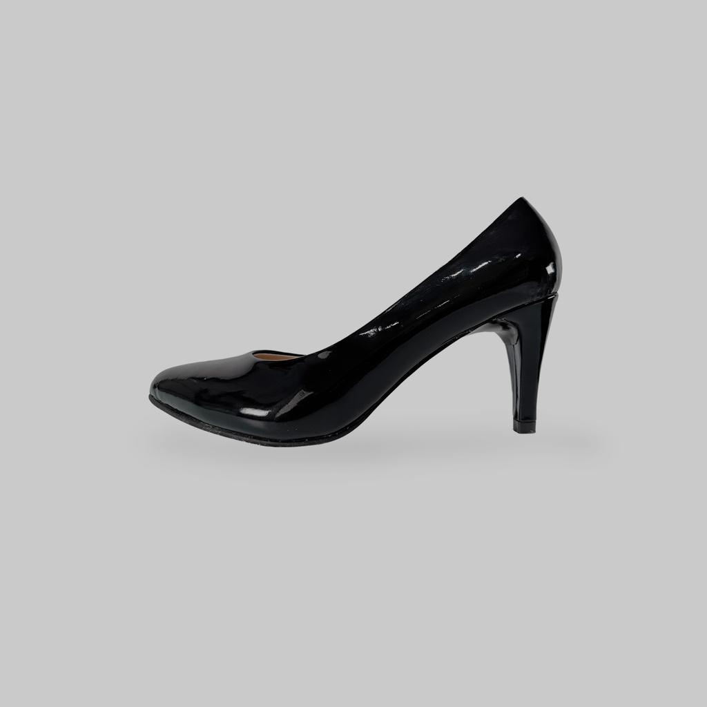 Regina 70 - negro charol