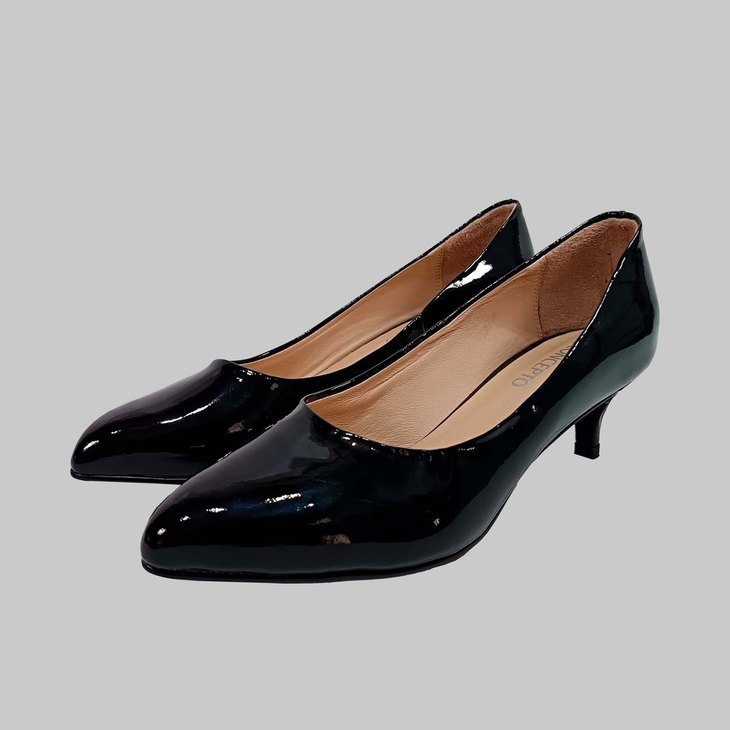 Regina 50 - negro charol