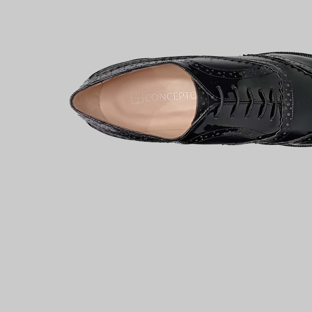 Claudia - negro charol